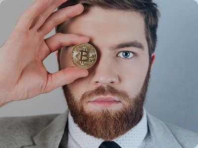 Julian Wolf – Chief Analyst bei Axeron Dulo